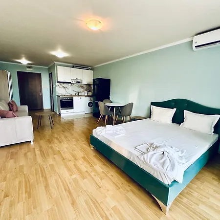 In Panorama Vigo Nesebar