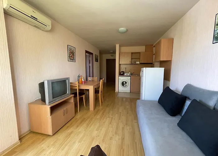 в панорама бийч виго Апартамент Несебър